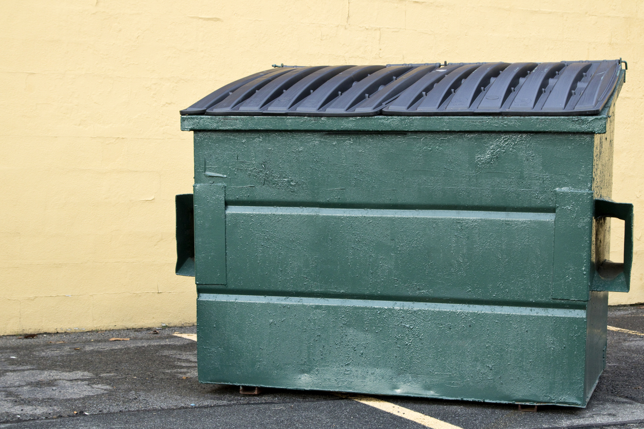 dumpster behind restaurant